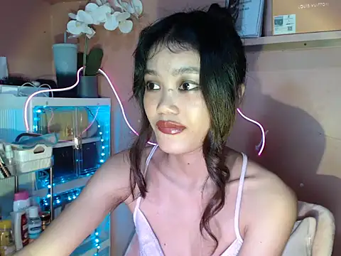 skinny gracie online show from October 23, 2025, 8:13 am