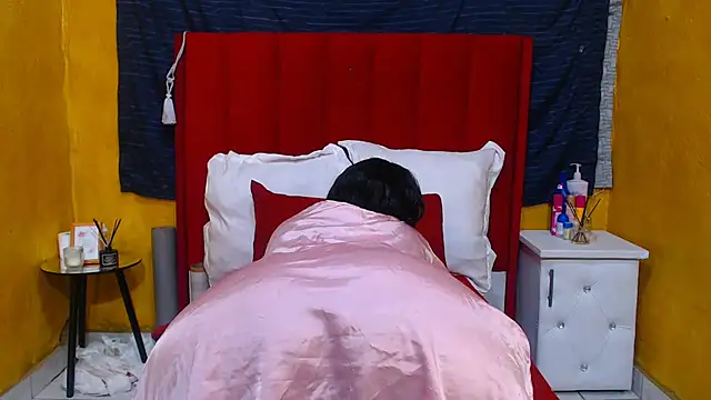 Candycrush2555 online show from October 9, 2025, 7:50 am