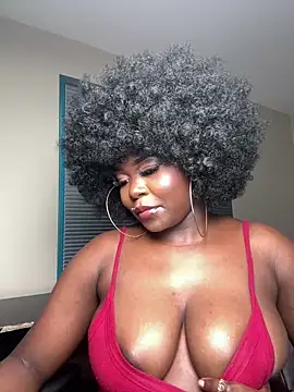 WomanNextdoor1 online show from April 18, 2026, 7:58 pm