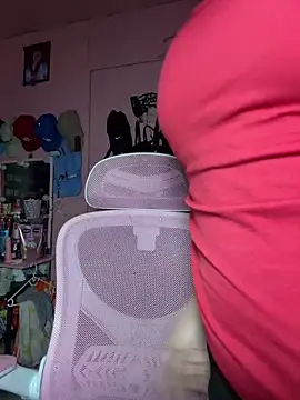 Wynxx online show from April 14, 2026, 4:13 pm