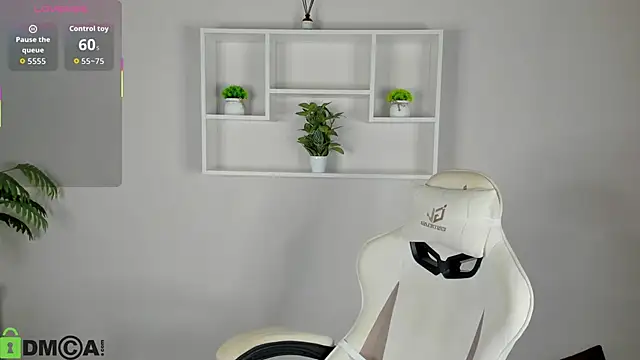 Snapshot of Allice_Cox chatting on October 6, 2025, 1:14 am Allice Cox online show from October 6, 2025, 1:14 am