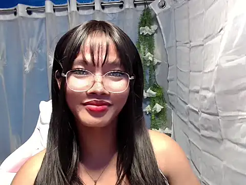 Anggeh Slut online show from October 30, 2025, 2:13 am