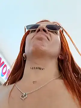 Snapshot of Alis_xxx chatting on October 10, 2025, 6:51 pm Alis xxx online show from October 10, 2025, 6:51 pm