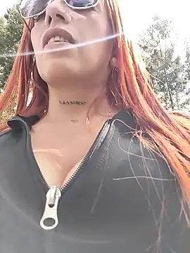 Snapshot of Alis_xxx chatting on February 5, 2026, 7:51 pm Alis xxx online show from February 5, 2026, 7:51 pm