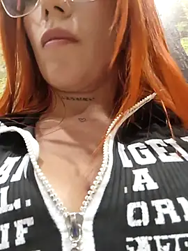 Snapshot of Alis_xxx chatting on February 17, 2026, 7:09 pm Alis xxx online show from February 17, 2026, 7:09 pm