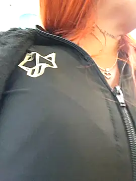 Snapshot of Alis_xxx chatting on March 2, 2026, 6:26 pm Alis xxx online show from March 2, 2026, 6:26 pm