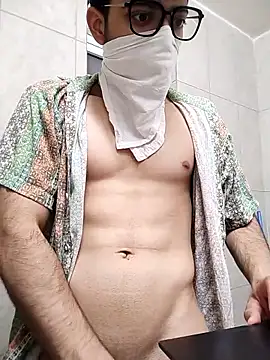 mrmasseur06 online show from May 25, 2026, 6:58 pm