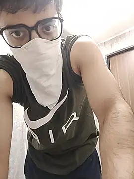 mrmasseur06 online show from August 5, 2026, 6:33 pm