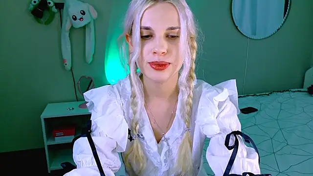 carmen crybaby online show from September 30, 2025, 11:10 pm