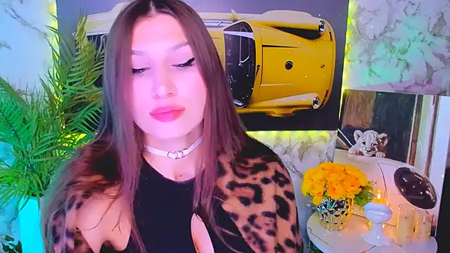 Snapshot of Mollyinyourmind chatting on October 22, 2025, 9:03 pm Mollyinyourmind online show from October 22, 2025, 9:03 pm