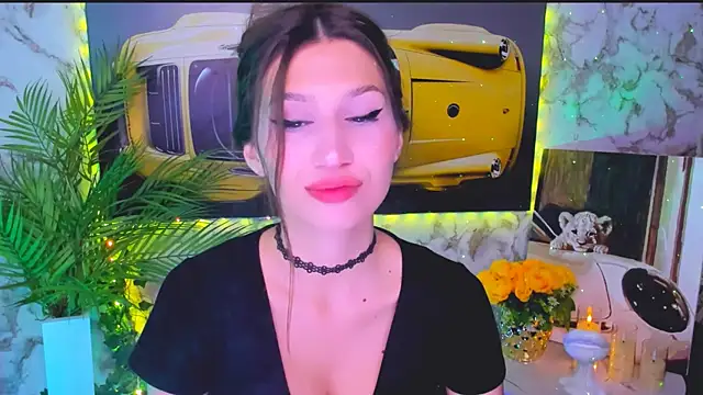 Snapshot of Mollyinyourmind chatting on October 24, 2025, 9:55 pm Mollyinyourmind online show from October 24, 2025, 9:55 pm