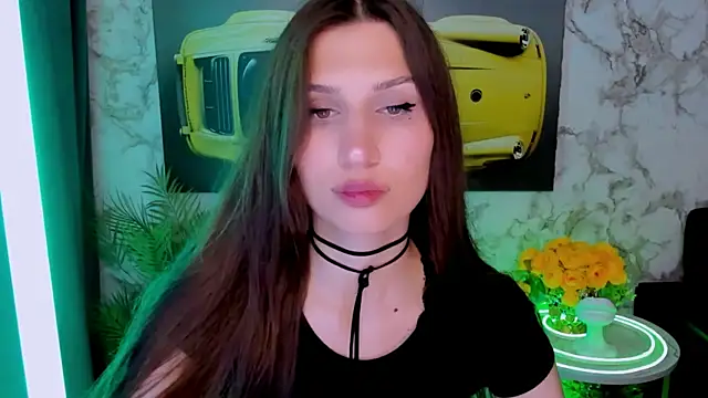 Mollyinyourmind online show from April 4, 2026, 4:55 am