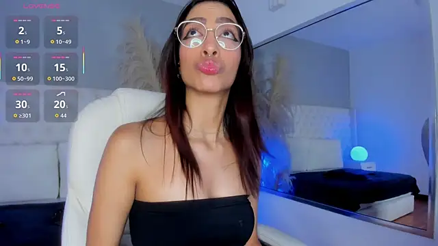 Ebonysweet   online show from April 9, 2026, 8:03 pm