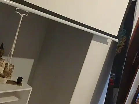 TrisalQuente online show from February 4, 2026, 11:53 pm