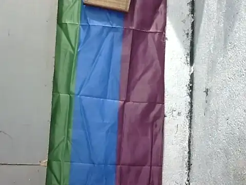 juicycum069 online show from April 12, 2026, 9:42 pm