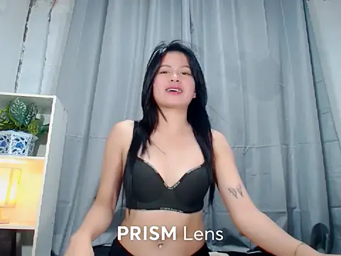 Urasian ladybug online show from September 23, 2025, 6:05 am