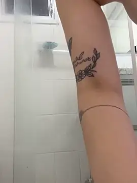 Snapshot of yumi-hot chatting on March 27, 2026, 1:44 pm yumi-hot online show from March 27, 2026, 1:44 pm