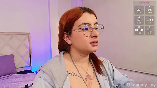 Snapshot of Naomy_tay1 chatting on November 6, 2025, 3:18 am Naomy tay1 online show from November 6, 2025, 3:18 am