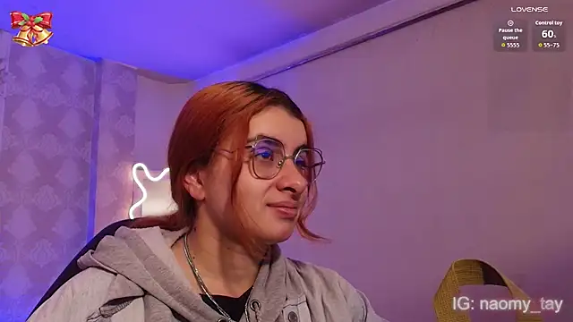 Snapshot of Naomy_tay1 chatting on November 26, 2025, 3:40 am Naomy tay1 online show from November 26, 2025, 3:40 am