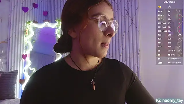 Naomy tay1 online show from February 21, 2026, 3:29 am