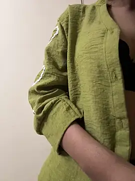 Snapshot of modelnishu chatting on May 7, 2026, 4:12 pm modelnishu online show from May 7, 2026, 4:12 pm