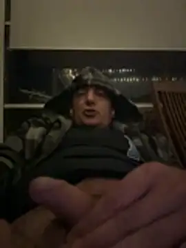 BULLBSX online show from April 20, 2026, 9:27 pm