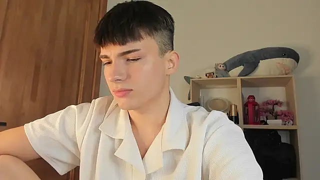 mystic evan online show from November 18, 2025, 9:36 am