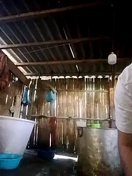 Snapshot of Mamapm20 chatting on October 5, 2025, 12:20 am Mamapm20 online show from October 5, 2025, 12:20 am