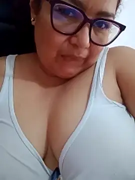 ladytropical1 online show from March 2, 2026, 2:35 pm