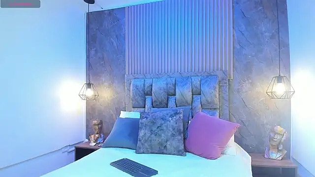 Snapshot of luna_killari chatting on October 30, 2025, 11:44 am luna killari online show from October 30, 2025, 11:44 am