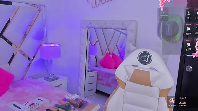 megann  up online show from September 14, 2025, 7:46 pm