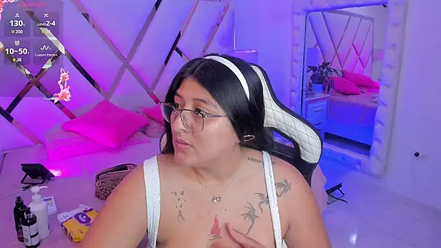 megann  up online show from March 21, 2026, 3:22 am