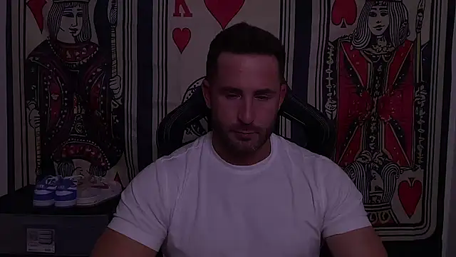 Snapshot of brettmycles28 chatting on November 6, 2025, 5:08 am brettmycles28 online show from November 6, 2025, 5:08 am