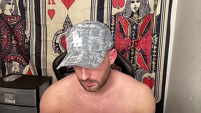 Snapshot of brettmycles28 chatting on November 13, 2025, 2:10 am brettmycles28 online show from November 13, 2025, 2:10 am