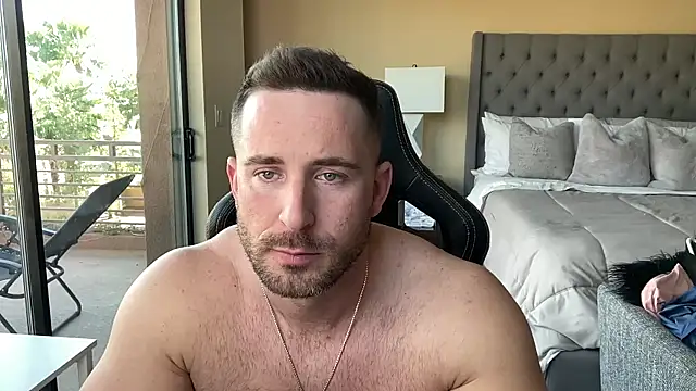 brettmycles28 online show from November 26, 2025, 8:54 pm