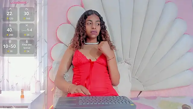 MisRoos online show from September 10, 2025, 3:45 pm