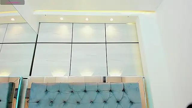 Snapshot of lis_rous chatting on November 8, 2025, 3:29 am lis rous online show from November 8, 2025, 3:29 am