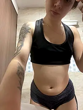 karla-thomsom10 online show from November 20, 2025, 10:09 pm