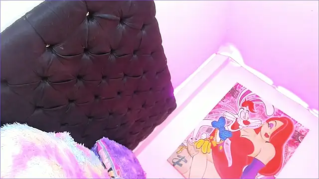 hanna dollx online show from December 16, 2025, 5:07 pm