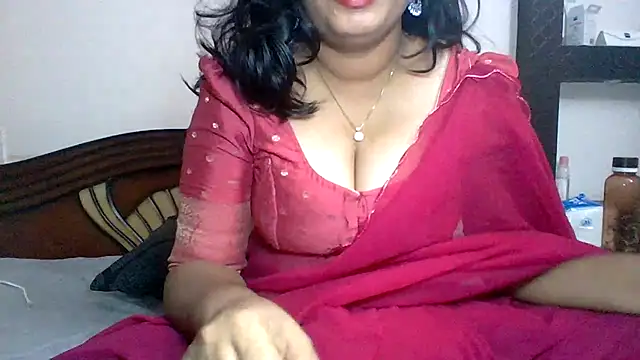 Snapshot of anu-anu2002 chatting on June 23, 2026, 8:01 am anu-anu2002 online show from June 23, 2026, 8:01 am
