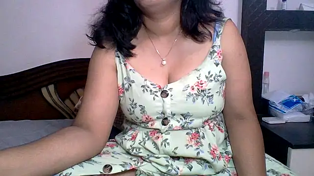 Snapshot of anu-anu2002 chatting on July 24, 2026, 5:22 pm anu-anu2002 online show from July 24, 2026, 5:22 pm