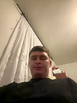 Sosisonchik online show from November 29, 2025, 4:54 pm