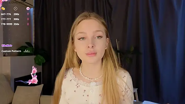 CindyGreen online show from November 30, 2025, 6:17 am