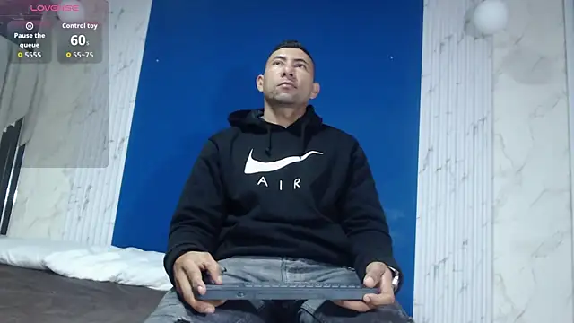 Morganandmegan online show from January 12, 2026, 11:04 am