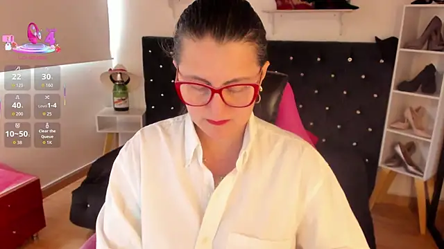 Snapshot of D_Martii chatting on September 29, 2025, 1:27 pm D Martii online show from September 29, 2025, 1:27 pm