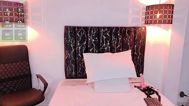 evvaa moon69 online show from February 23, 2026, 12:35 pm