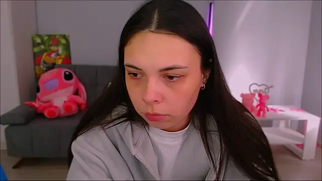 queenofthesense  online show from October 16, 2025, 11:00 am