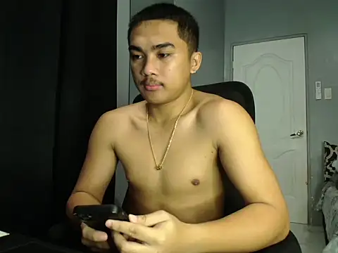 Snapshot of pinoyAdrianneXXX chatting on November 3, 2025, 2:24 am pinoyAdrianneXXX online show from November 3, 2025, 2:24 am