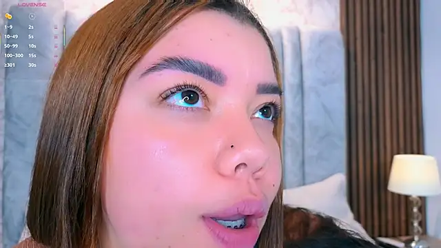 leilapons online show from April 8, 2026, 4:51 pm