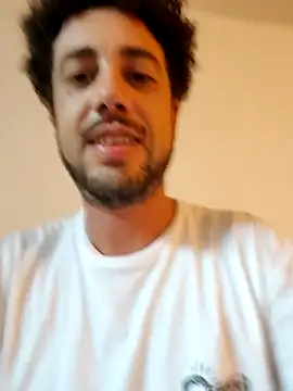 Snapshot of JotadeJoder chatting on September 15, 2025, 5:24 pm JotadeJoder online show from September 15, 2025, 5:24 pm